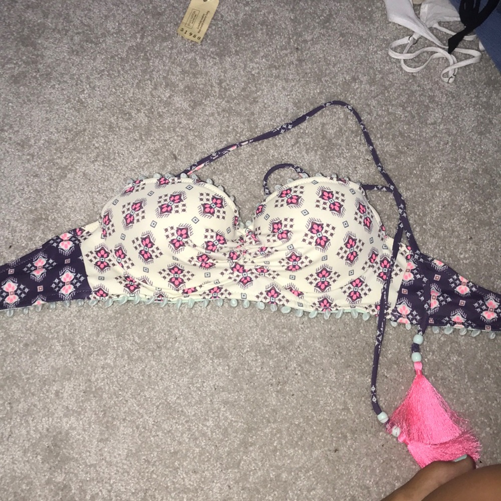 Cute pattern swimsuit